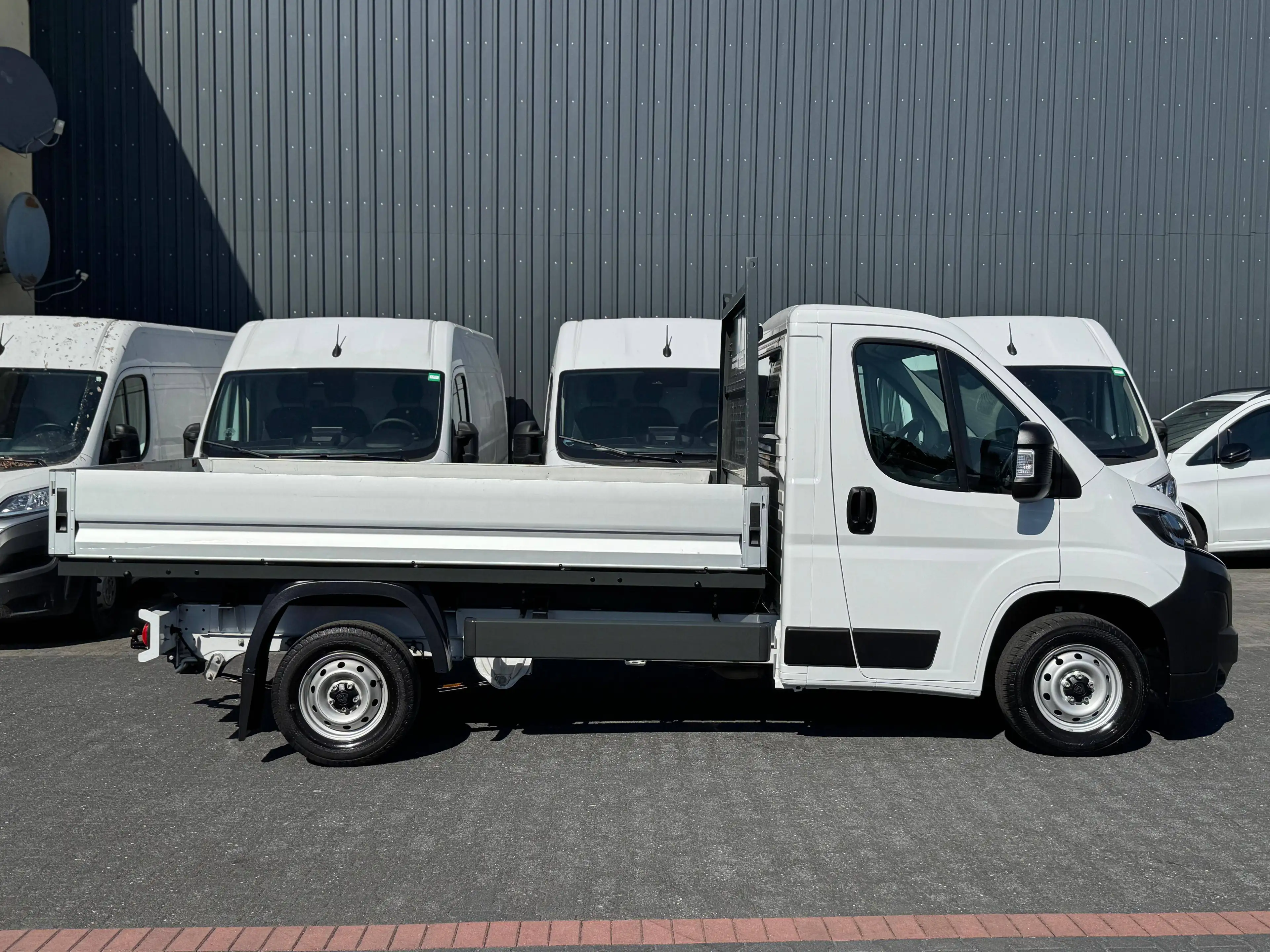 Peugeot Boxer Pritsche 35 L2 140 *Klima*Kamera*Temp.*AHK — photo 2