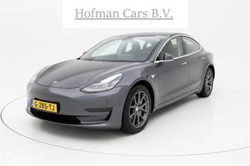 Standard Range Plus RWD Plus 60 kWh Autopilot Glas