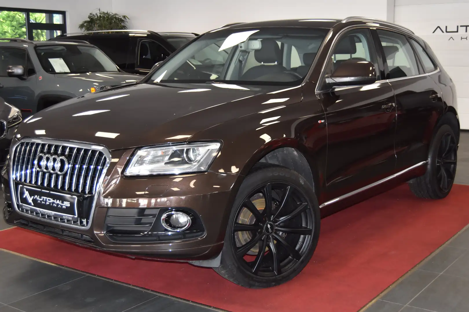 Audi Q5 2.0 TDI (130 kW) quattro~S LINE~AHK~NAVI~XENON Marrón - 1