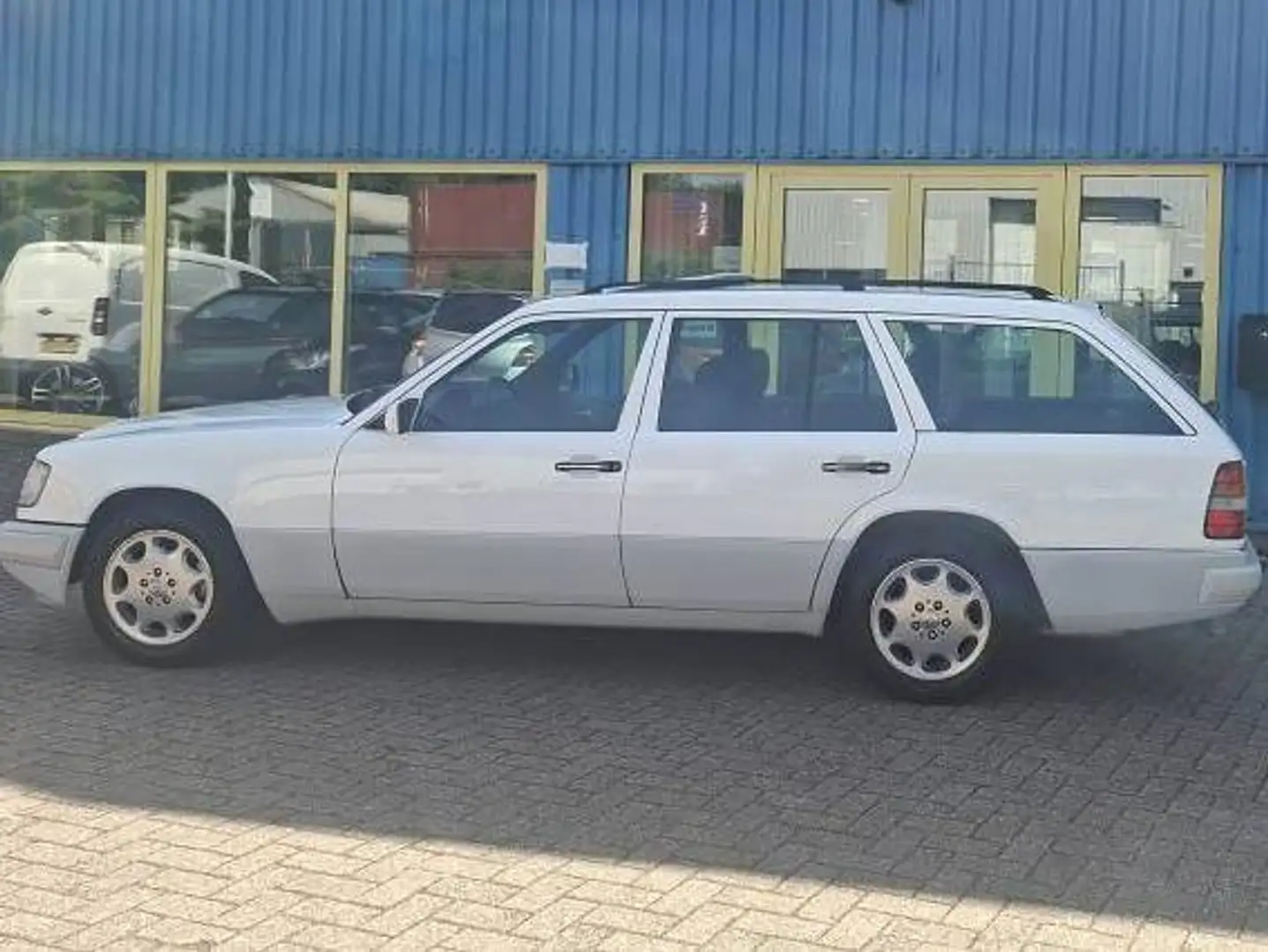 Mercedes-Benz E 280 280 Wit - 2