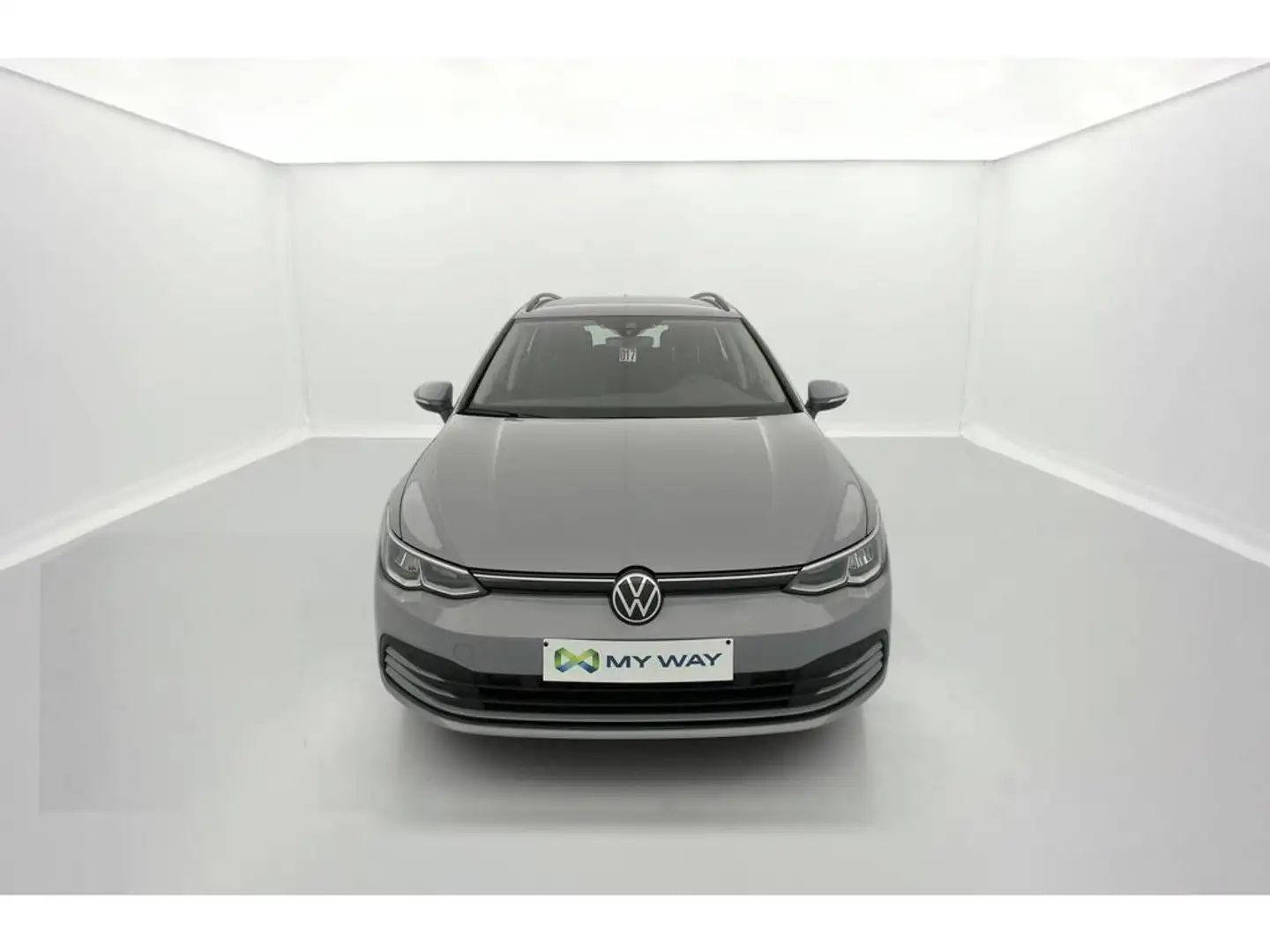 Volkswagen Golf Variant 2.0 SCR TDI 85 KW Life Business Gris - 2