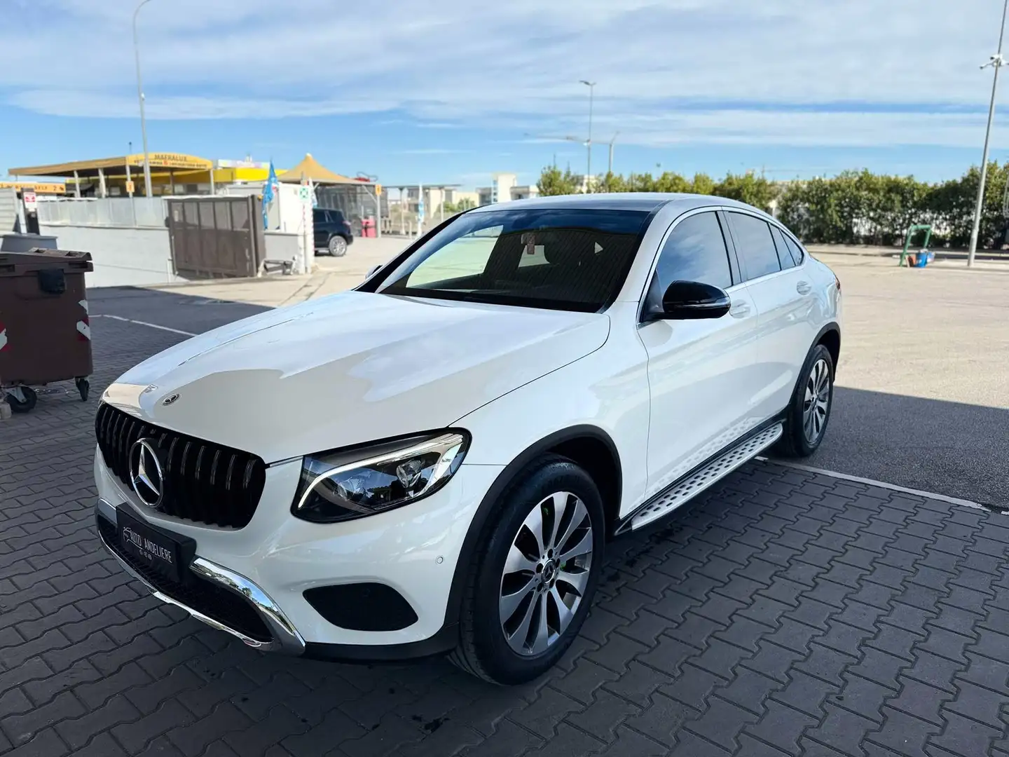 Mercedes-Benz GLC 250 GLC Coupe 250 d 4matic auto/19/PELLE/PEDANE/FULL Blanc - 2