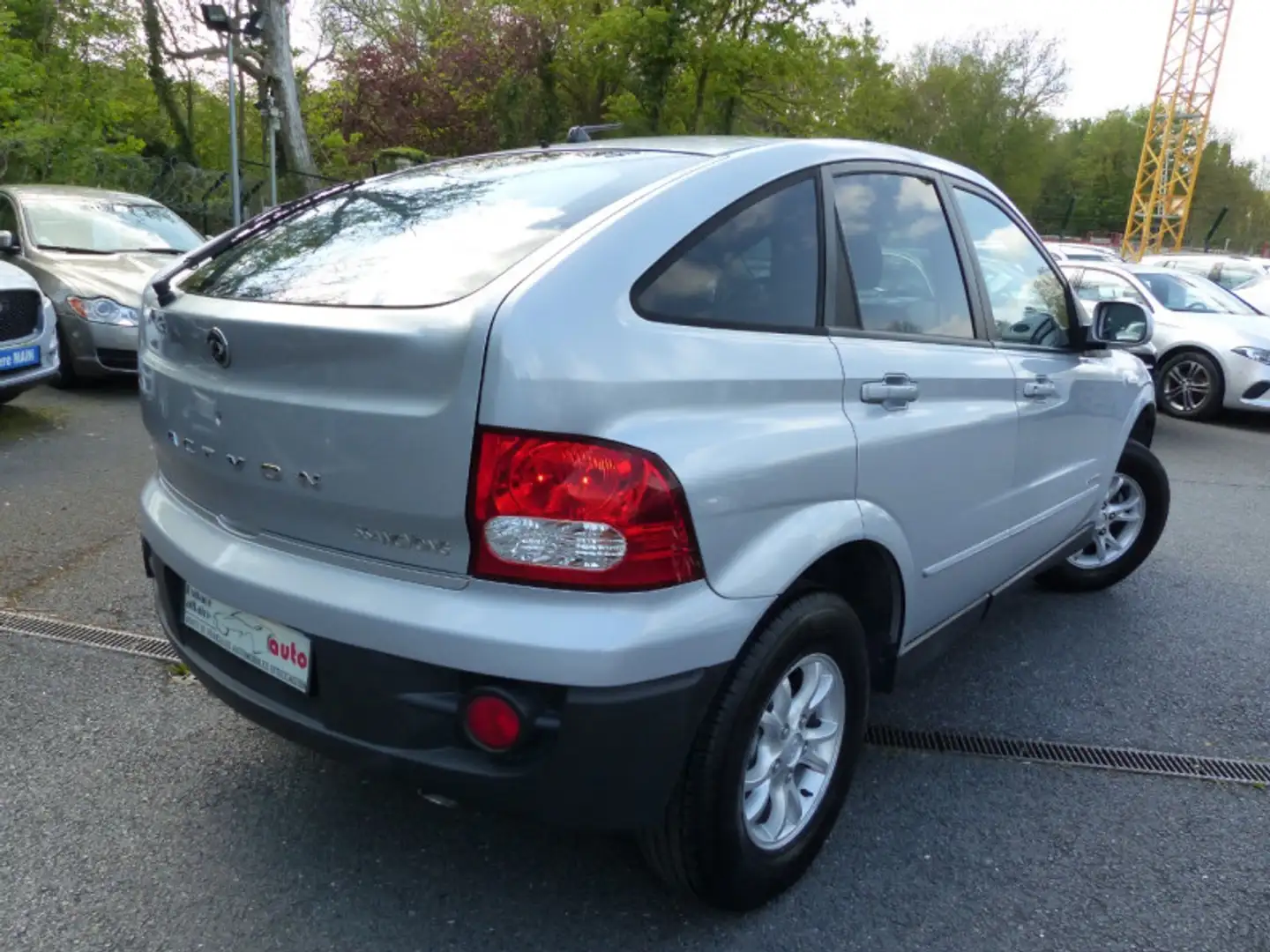 SsangYong Actyon 200 XDI CONFORT Серый - 2