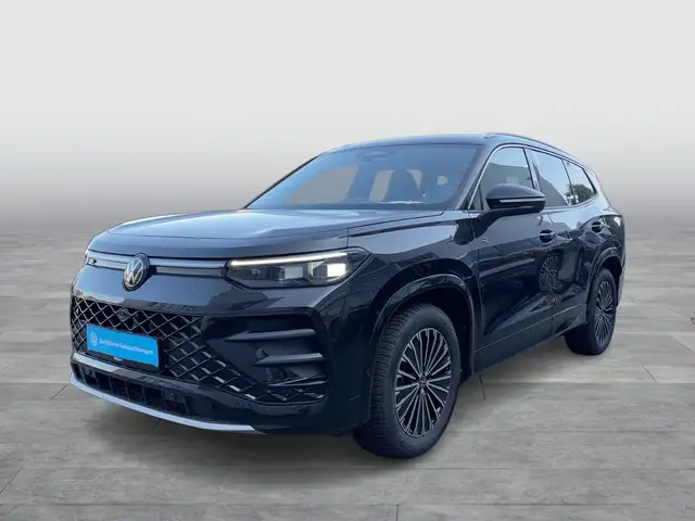 Volkswagen Tayron view 2