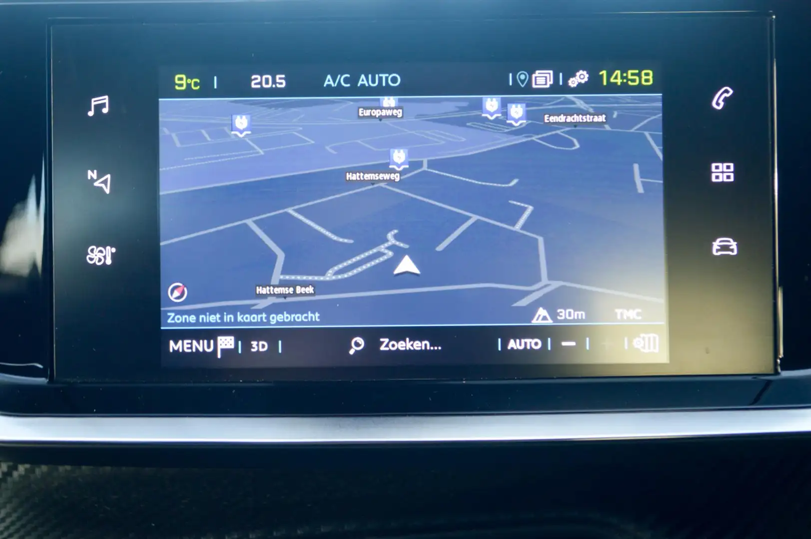 Peugeot e-208 EV Blue Active Pack 50 kWh | € 12,603- excl. BTW | Zwart - 2