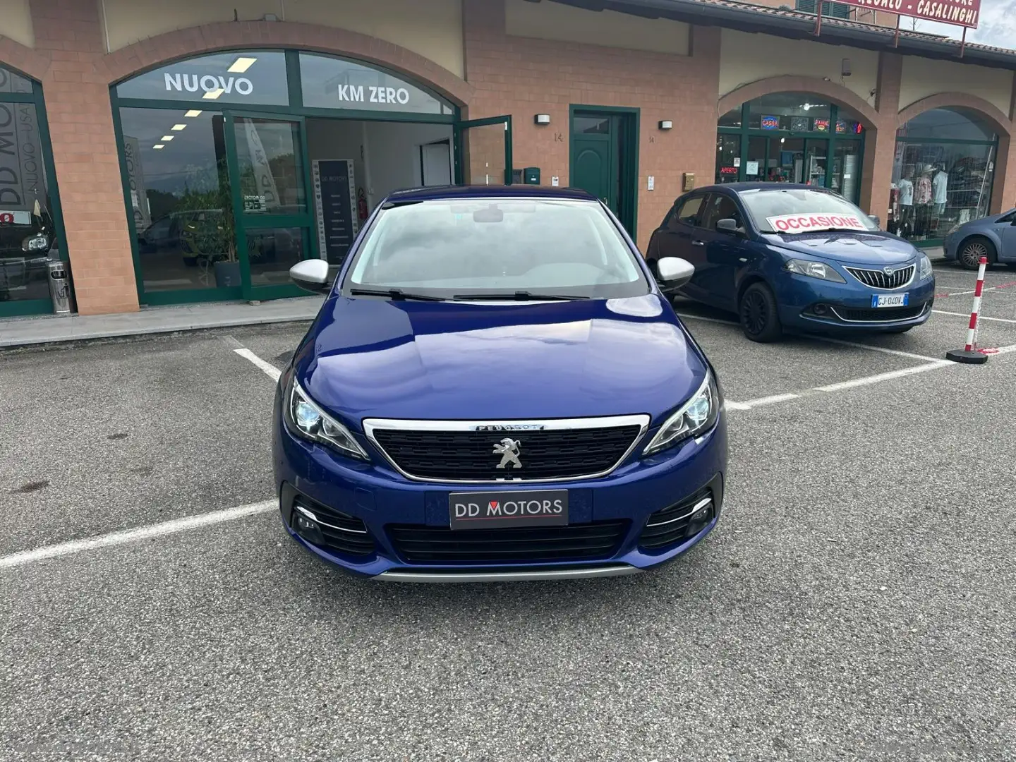 Peugeot 308 BlueHDi 120 S&S Allure *PROMO* Blauw - 2