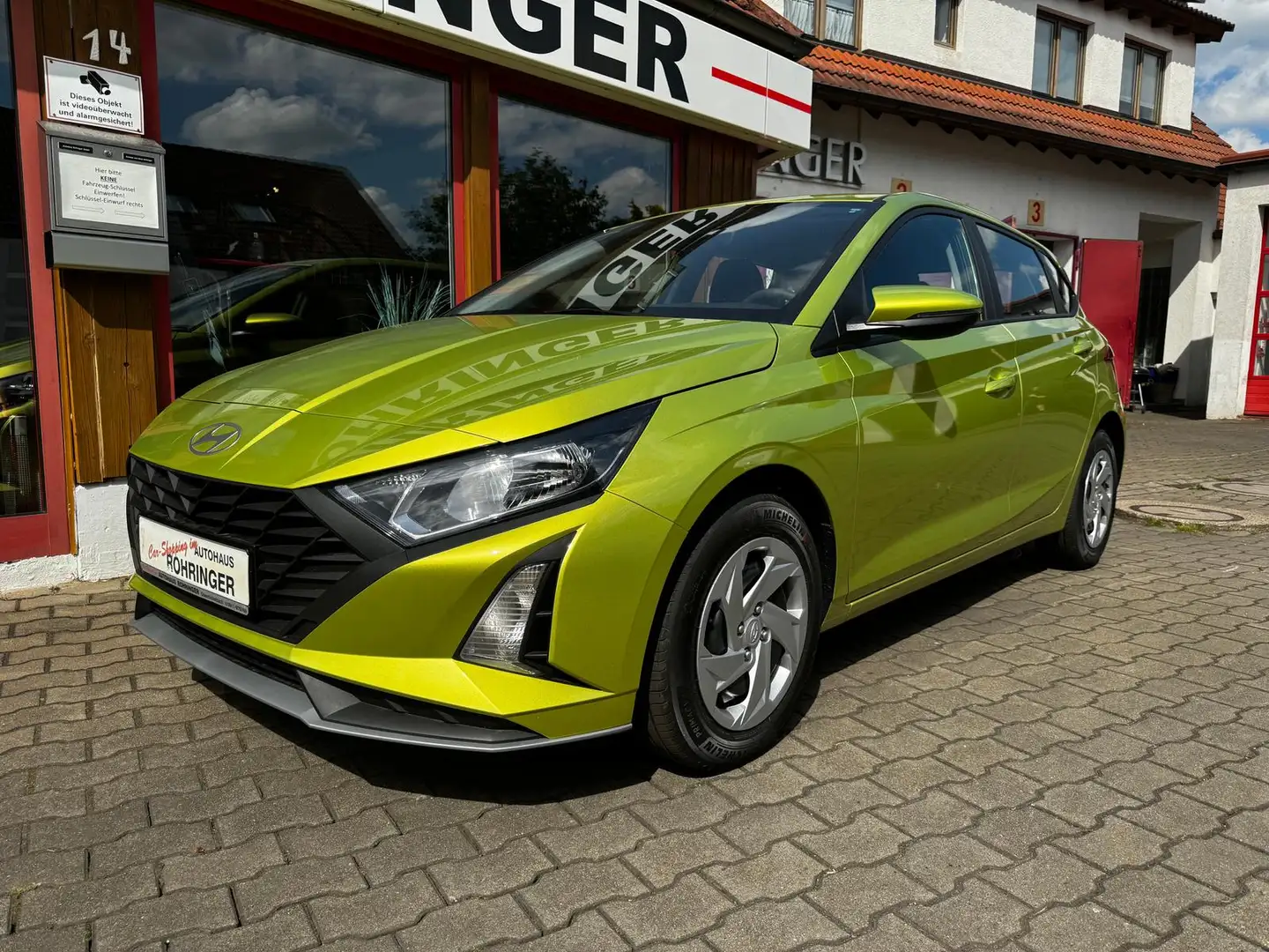 Hyundai i20 1,2 Navi-Winterpaket-Kamera-Klimaanlage - 2