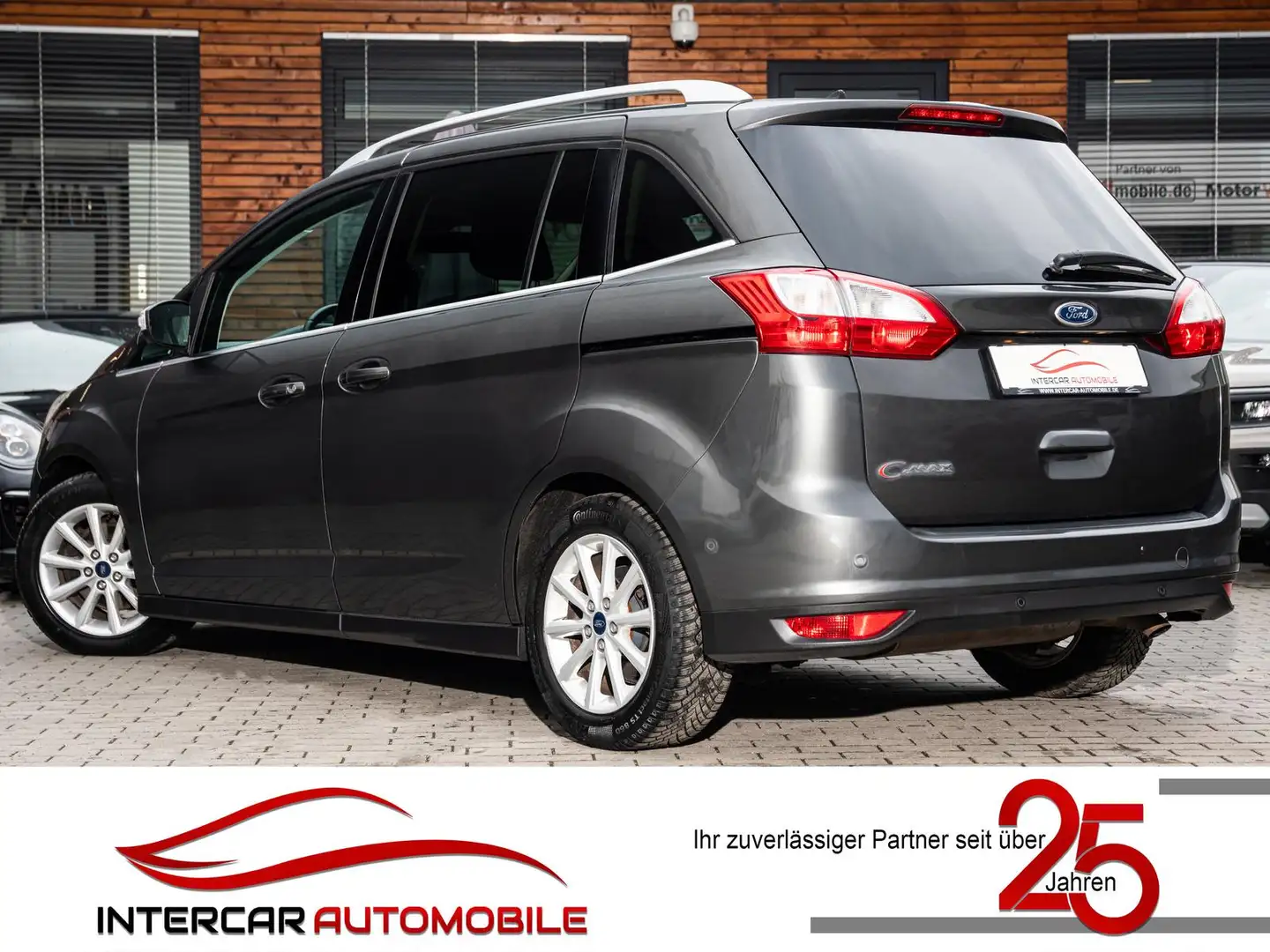 Ford Grand C-Max 2.0 TDCi Titanium |6-Sitzer|Navig.| Grigio - 2