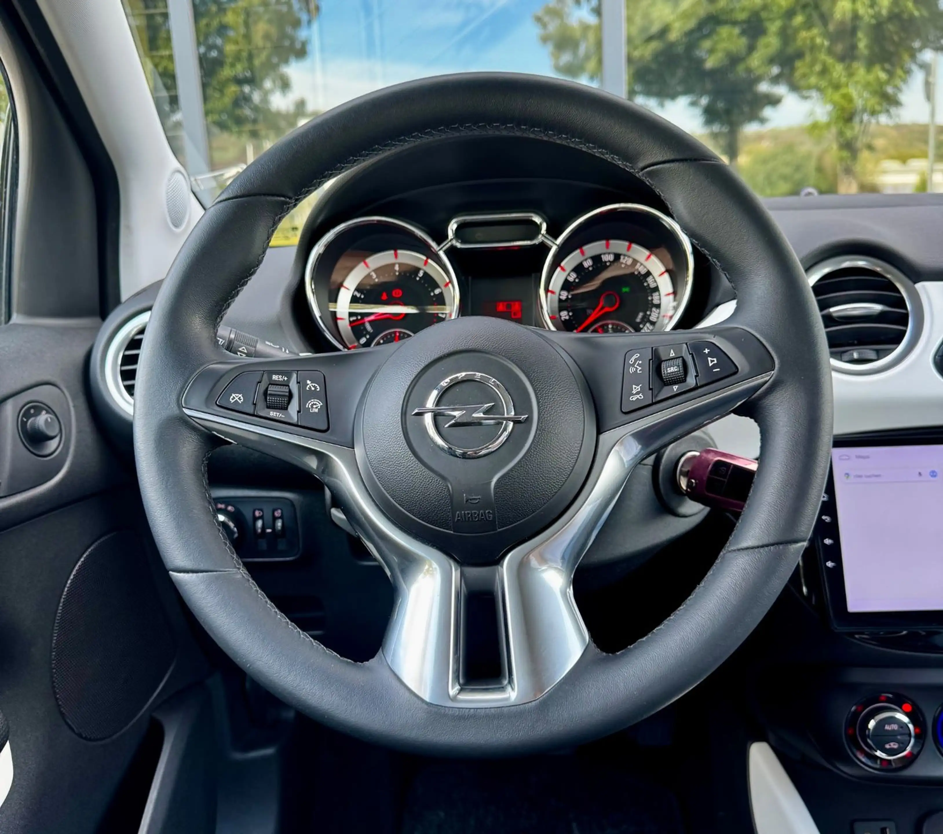 Opel Adam Slam Sport*KLIMA*PDC*APPLE*TEMPOMAT*17 ZOLL — photo 12