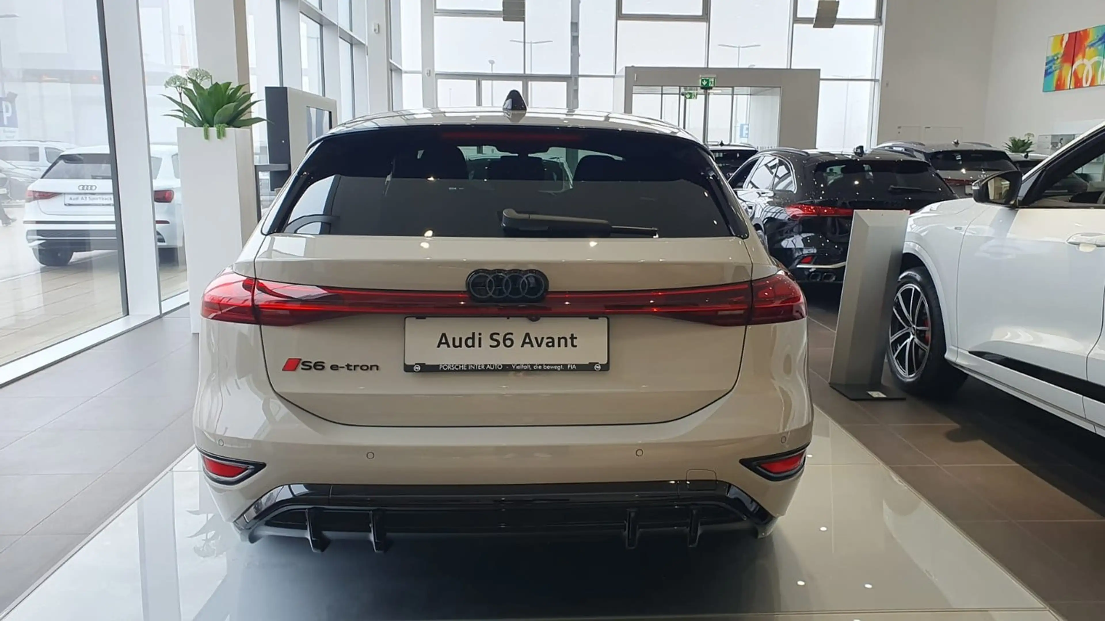 Audi S6 e-tron e-tron — photo 5