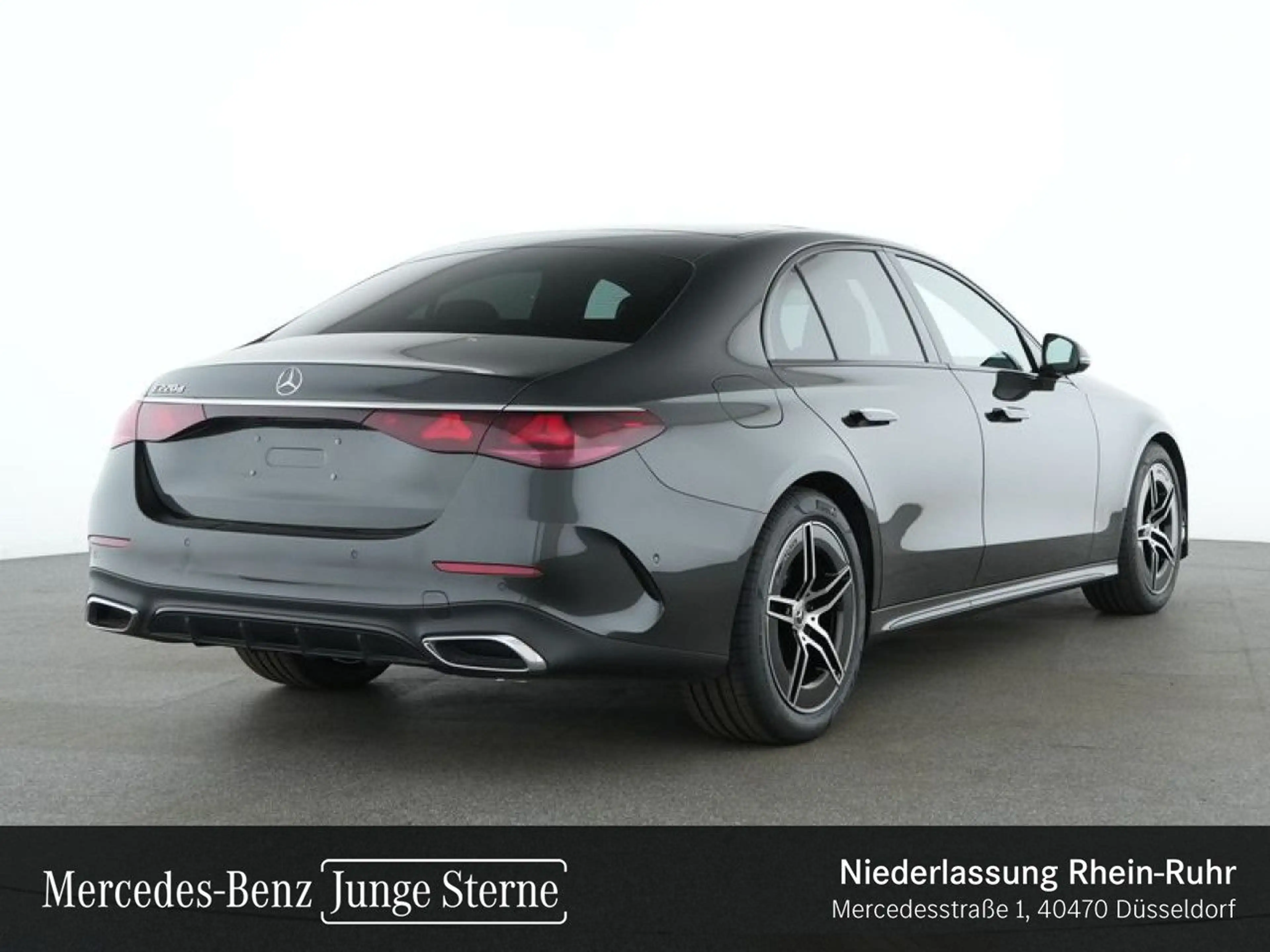 Mercedes-Benz E 220 d AMG Pano Navi Premium Distr. LED Night PTS — photo 5