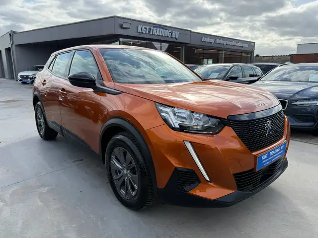 Peugeot 2008 view 3