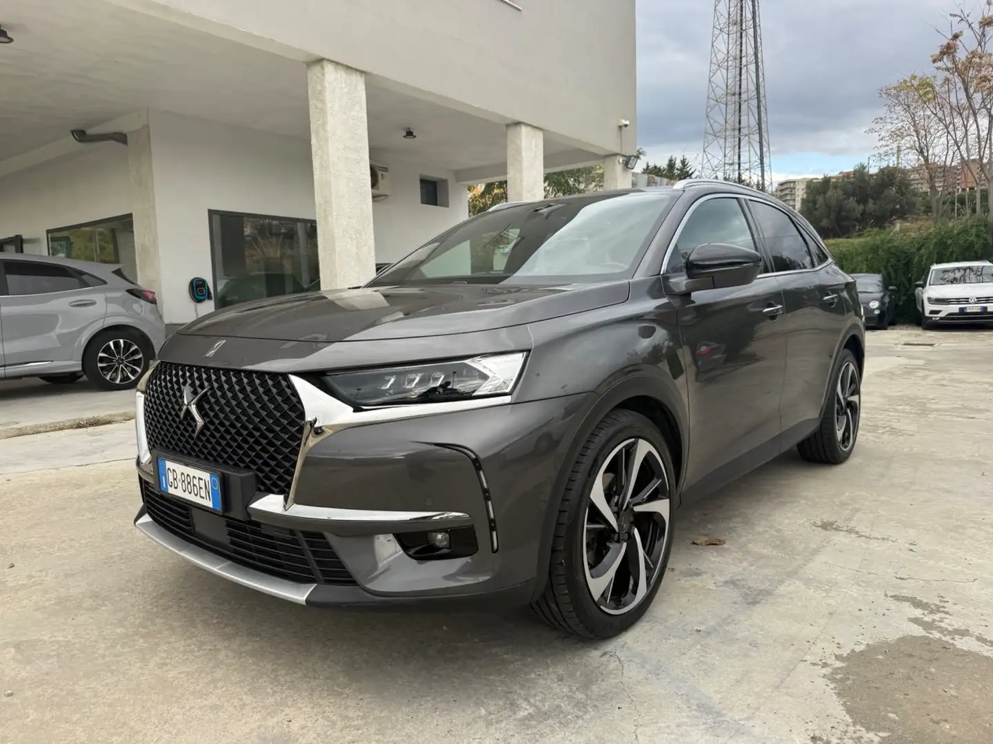 DS Automobiles DS 7 Crossback DS 7 Crossback BlueHDi 130 aut. Grand Chic Gris - 1