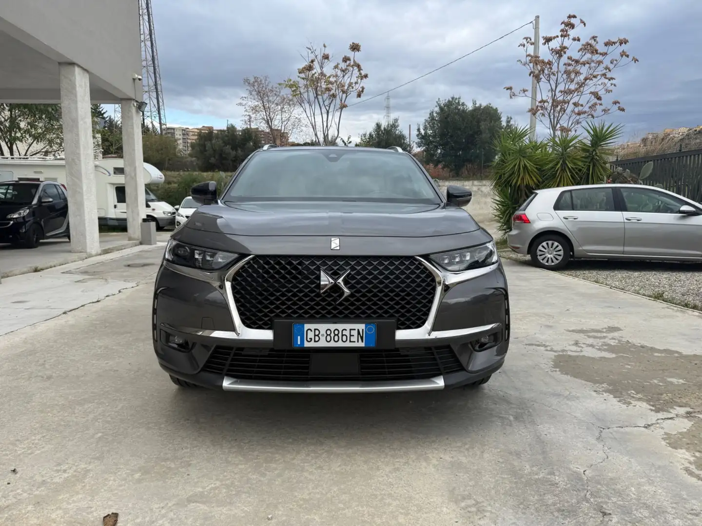 DS Automobiles DS 7 Crossback DS 7 Crossback BlueHDi 130 aut. Grand Chic Gris - 2