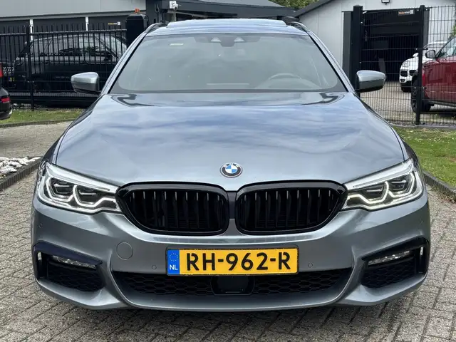 BMW 5 Series view 2