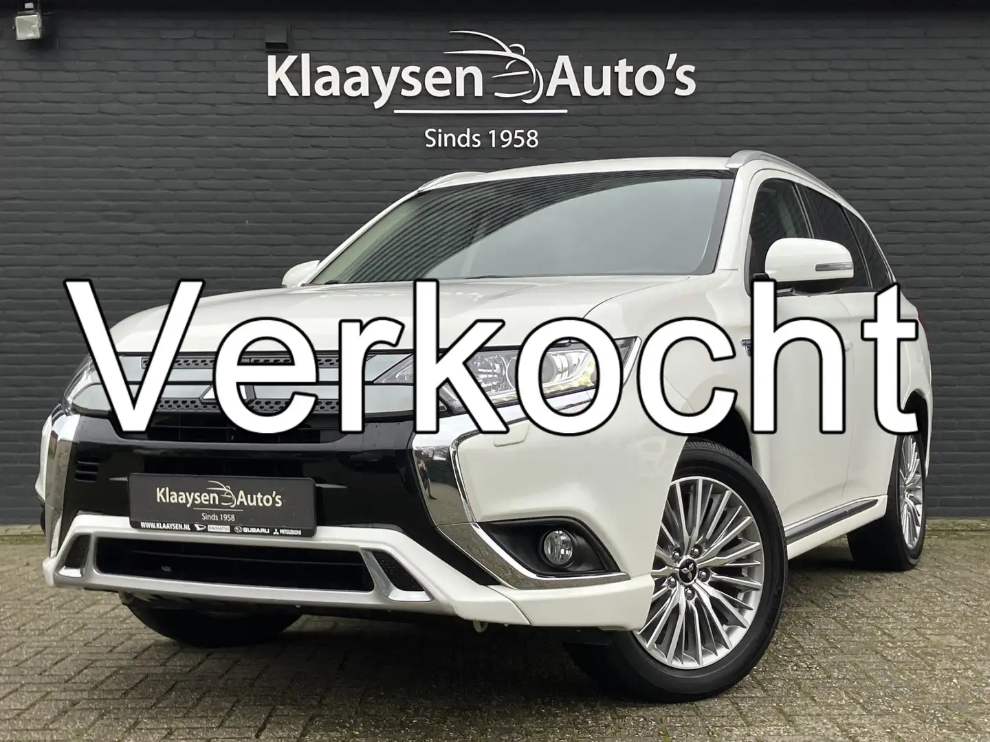 Mitsubishi Outlander 2.4 PHEV Intense+ 225 pk 4WD AUT. | dealer onderho Wit - 1