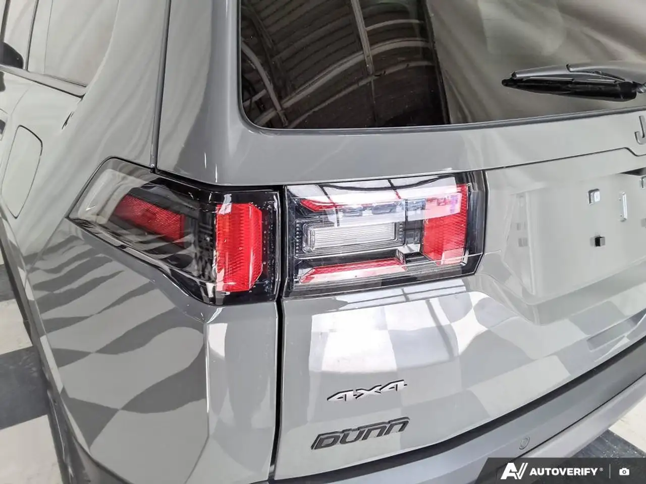 Jeep Cherokee снимка Jeep Cherokee