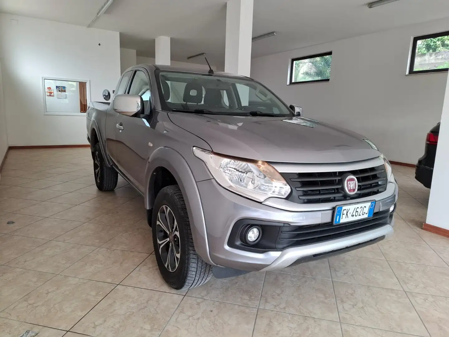 Fiat Fullback Fullback 2.4 cabina estesa LX 4wd 180cv E6 Gri - 2