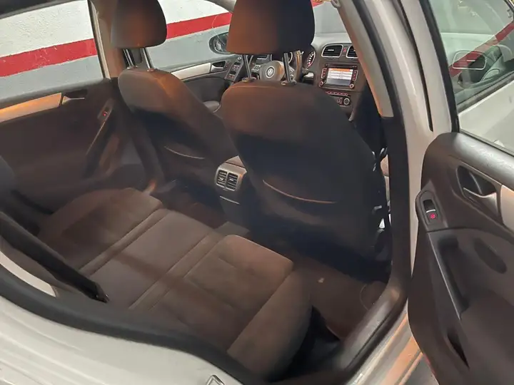 Volkswagen Golf VI 1.6 TDI CR Advance BMT 3p 2012, foto 6