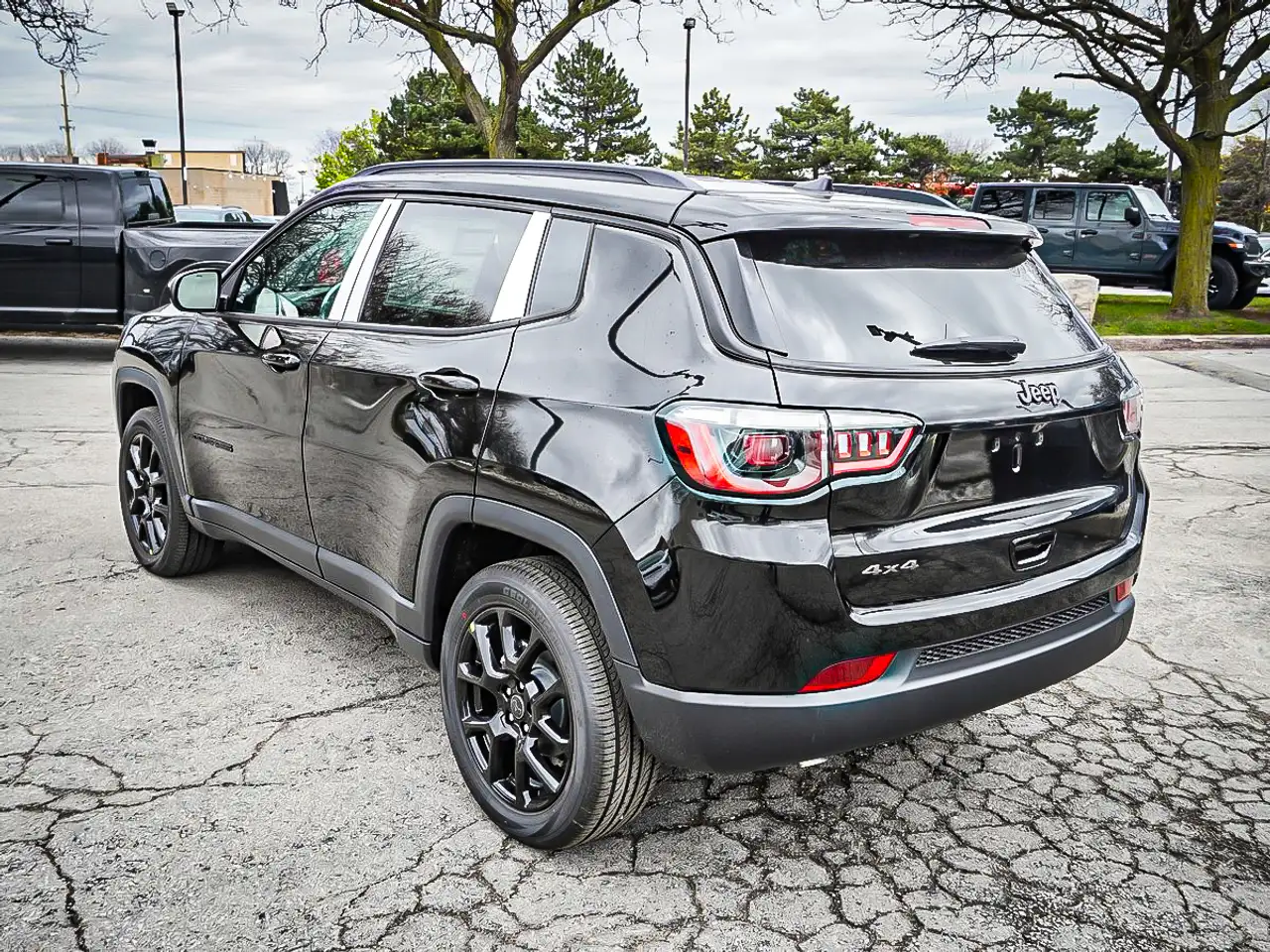 Jeep Compass снимка Jeep Compass