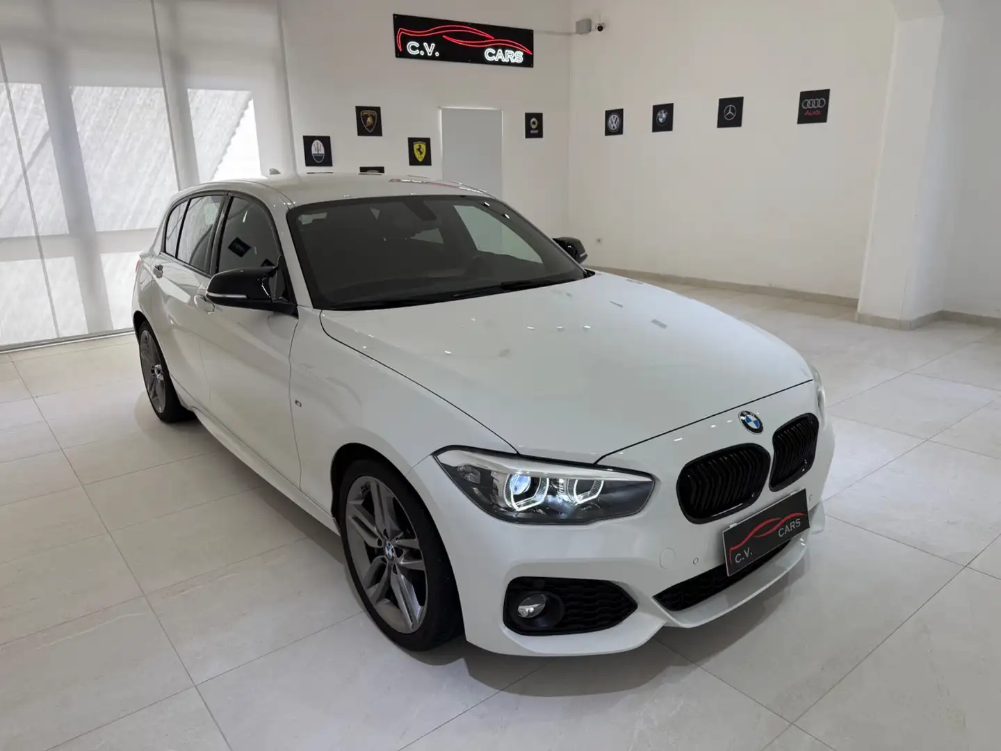 BMW 116 116d 5p. Msport Wit - 1
