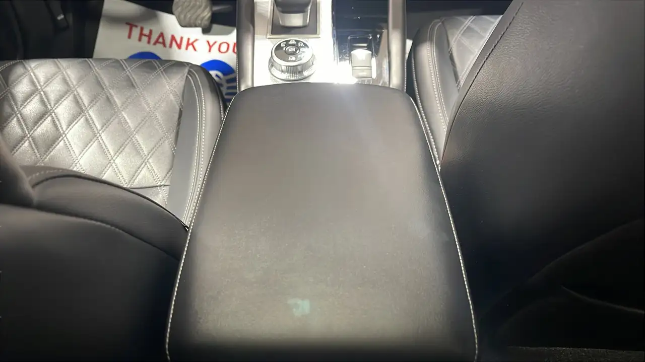 Mitsubishi Outlander снимка Mitsubishi Outlander