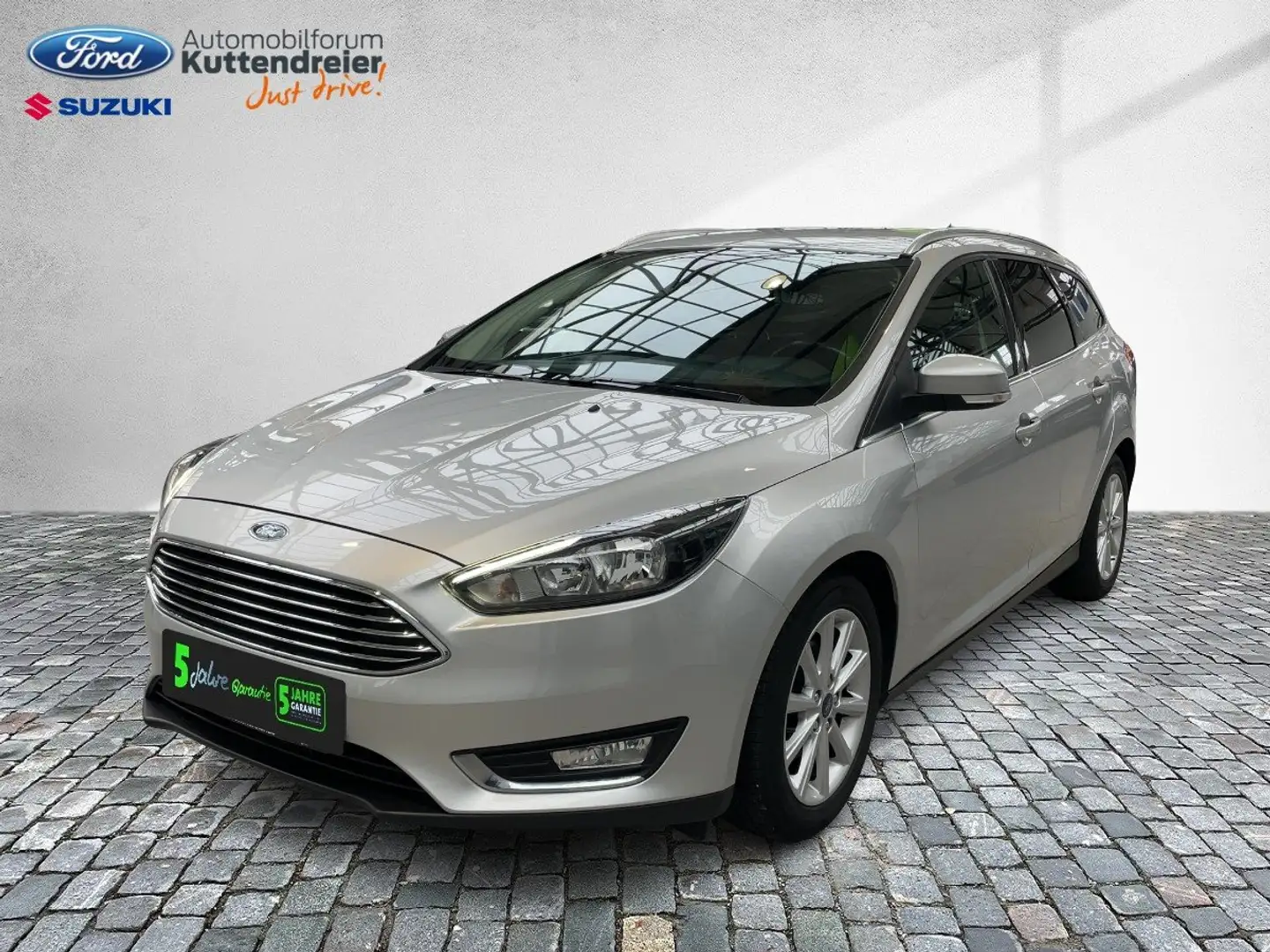 Ford Focus Turnier 1.0 EcoBoost Titanium SHZ+2xKlima Zilver - 2