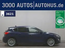 Ford Focus 1.0 EB Titanium Navi Shz PDC