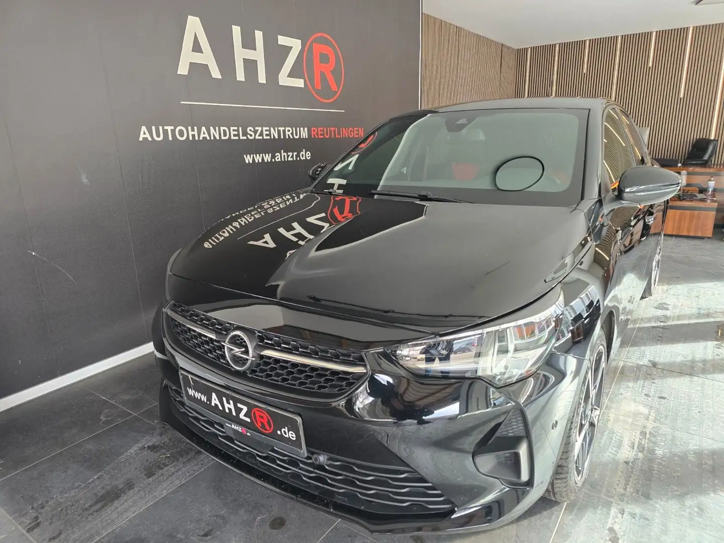 Opel Corsa F GS Line*1.HAND*NAVI*TEMPO*LED Noir - 1