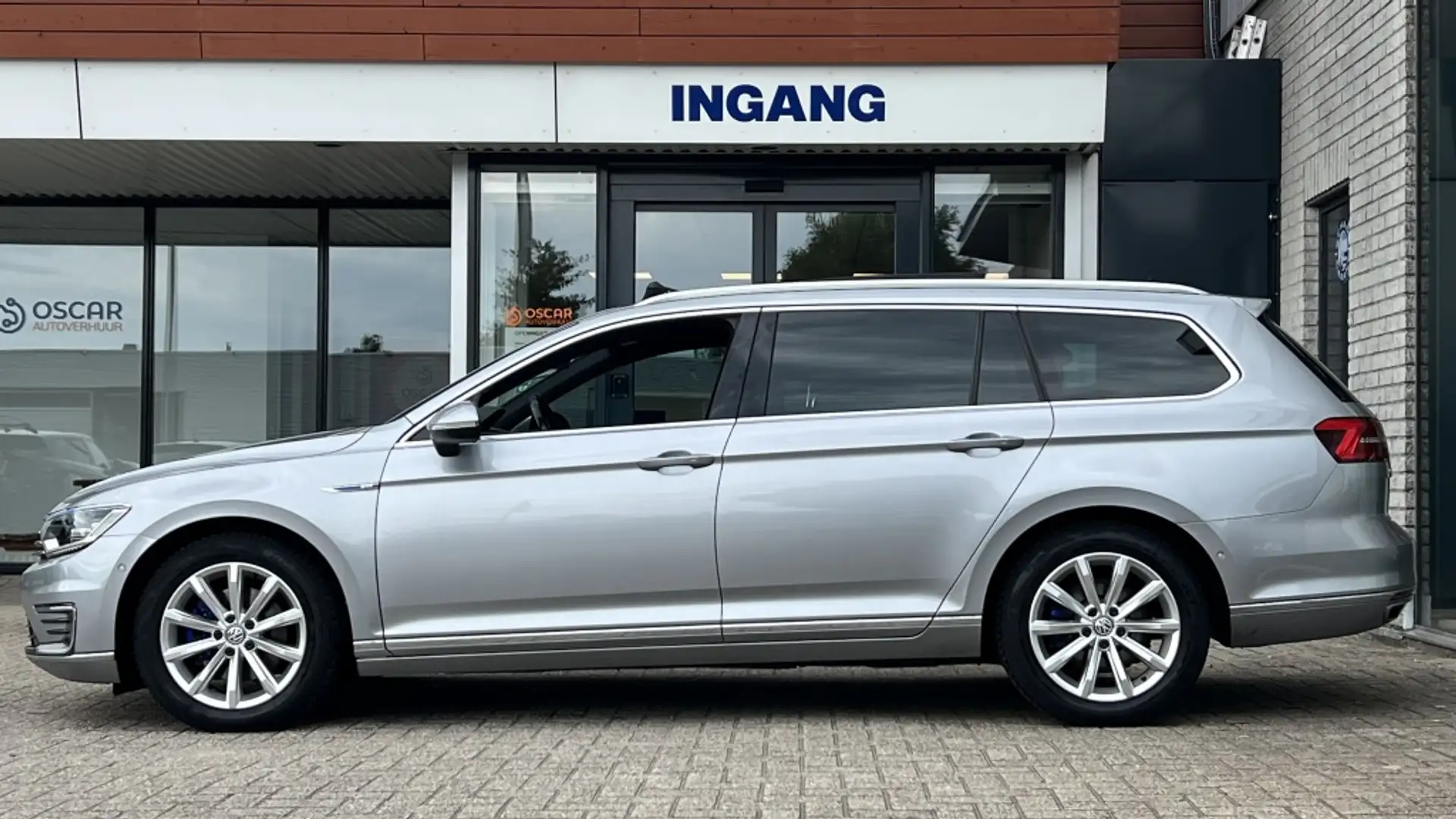 Volkswagen Passat Variant 1.4 GTE Highline | Pano | Navi | Camera Grijs - 2