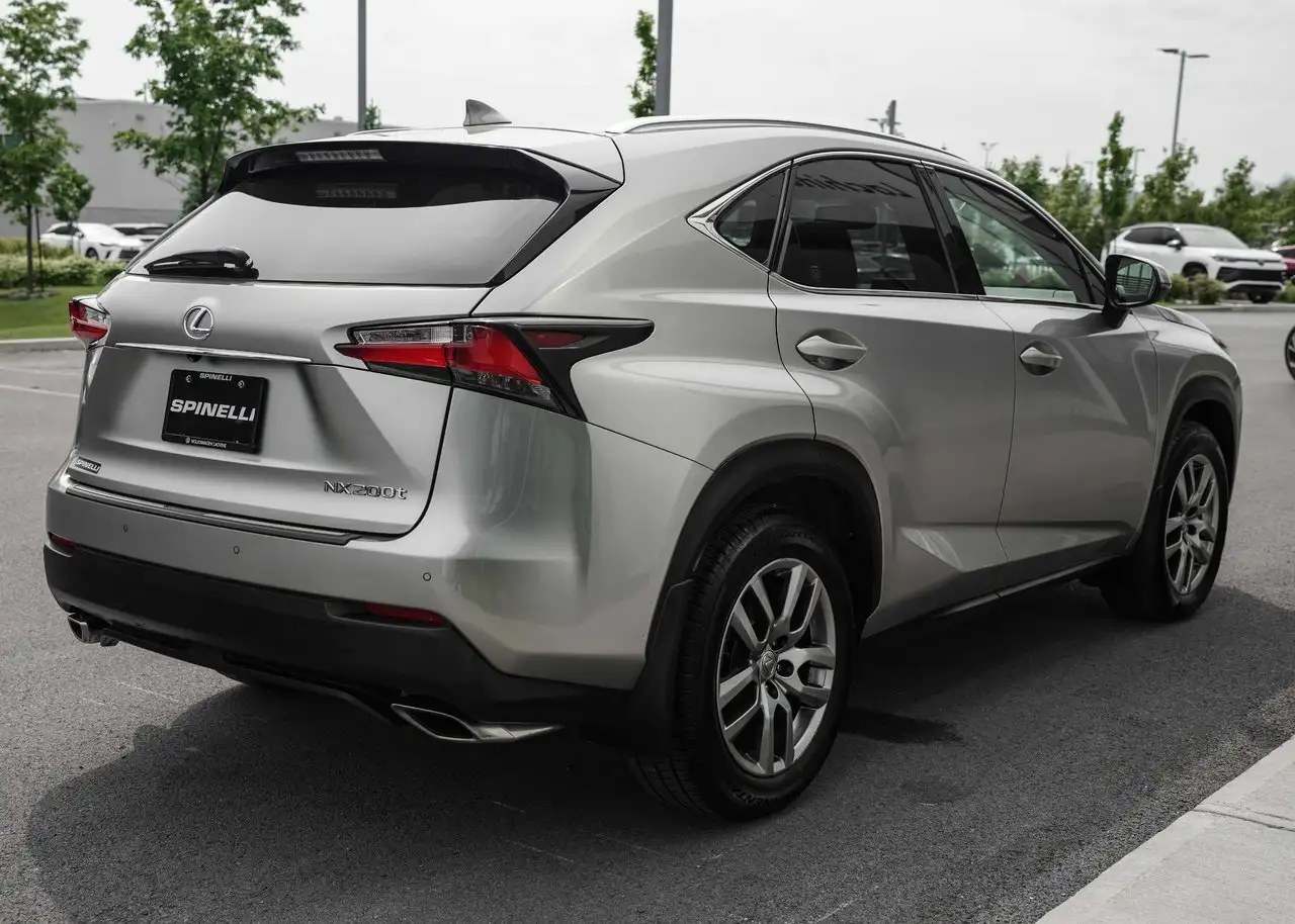 Lexus NX снимка Lexus NX