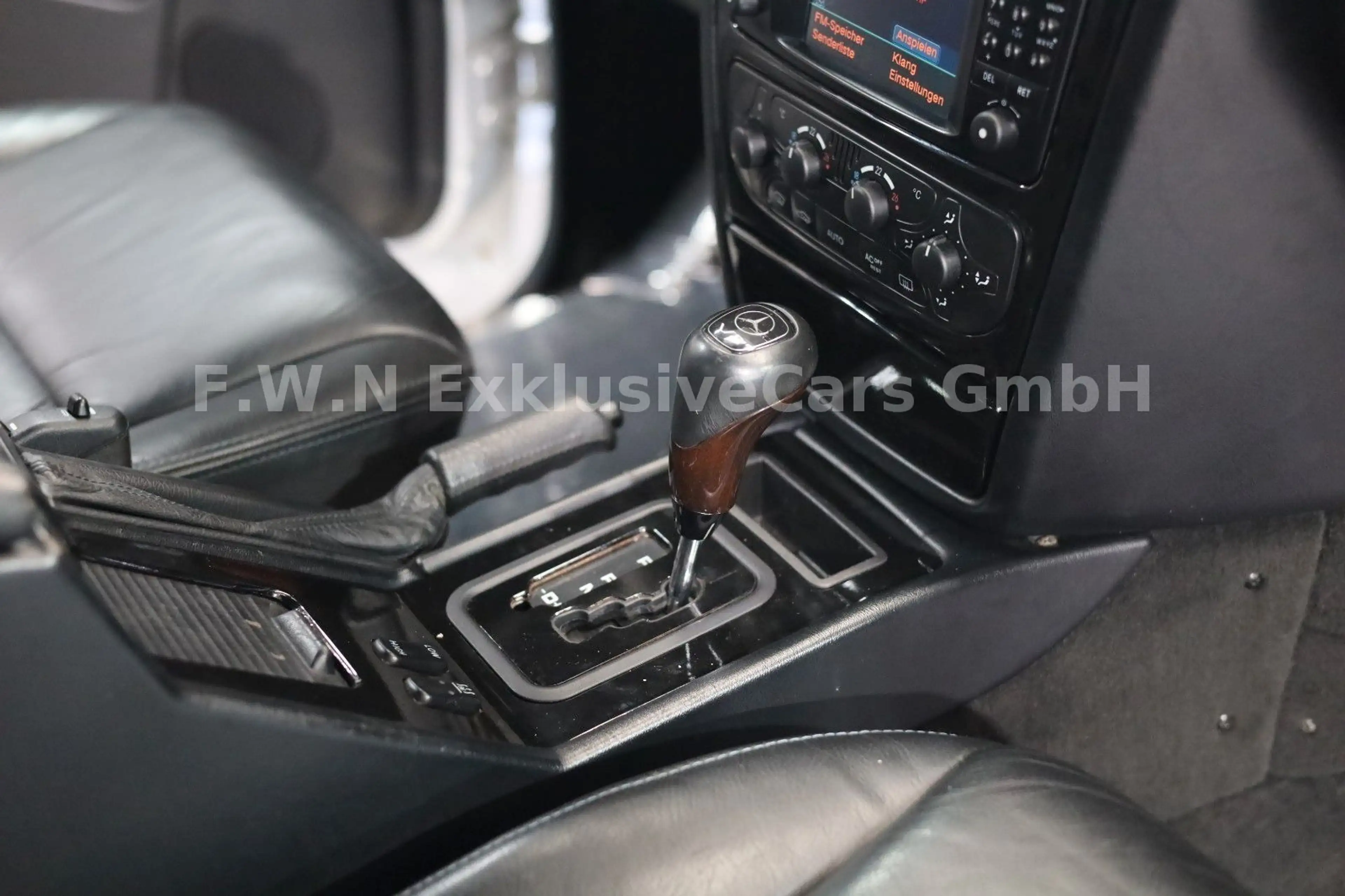 Mercedes-Benz G 500 Cabrio*Deutsches Fahrzeug*AHK*Leder*Navi — photo 12