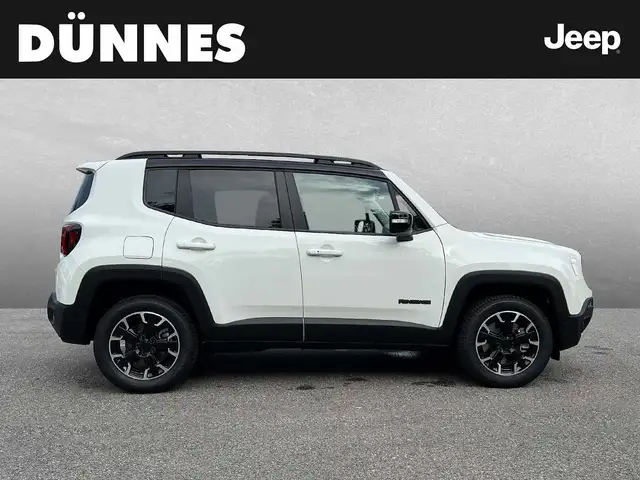 Jeep Renegade view 6