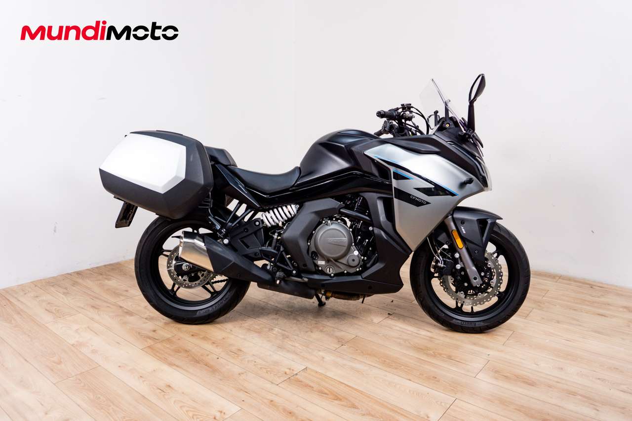 CFMOTO 650GT