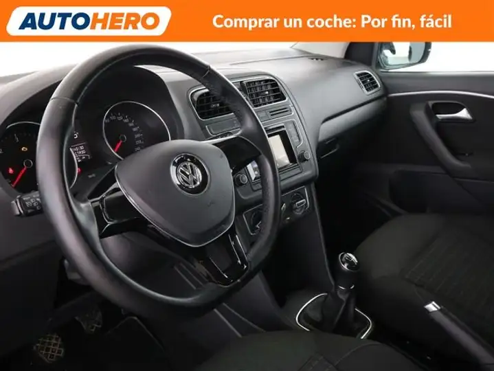 Volkswagen Polo 2015, foto 12