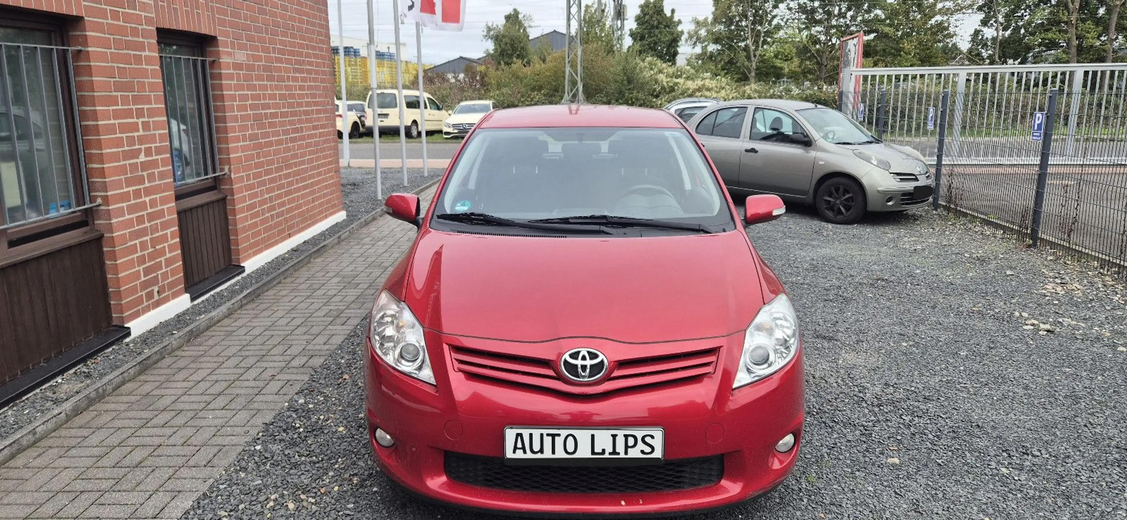 Toyota Auris - EDITION - KLIMAAUTOM. - PDC - HU NEU — photo 2