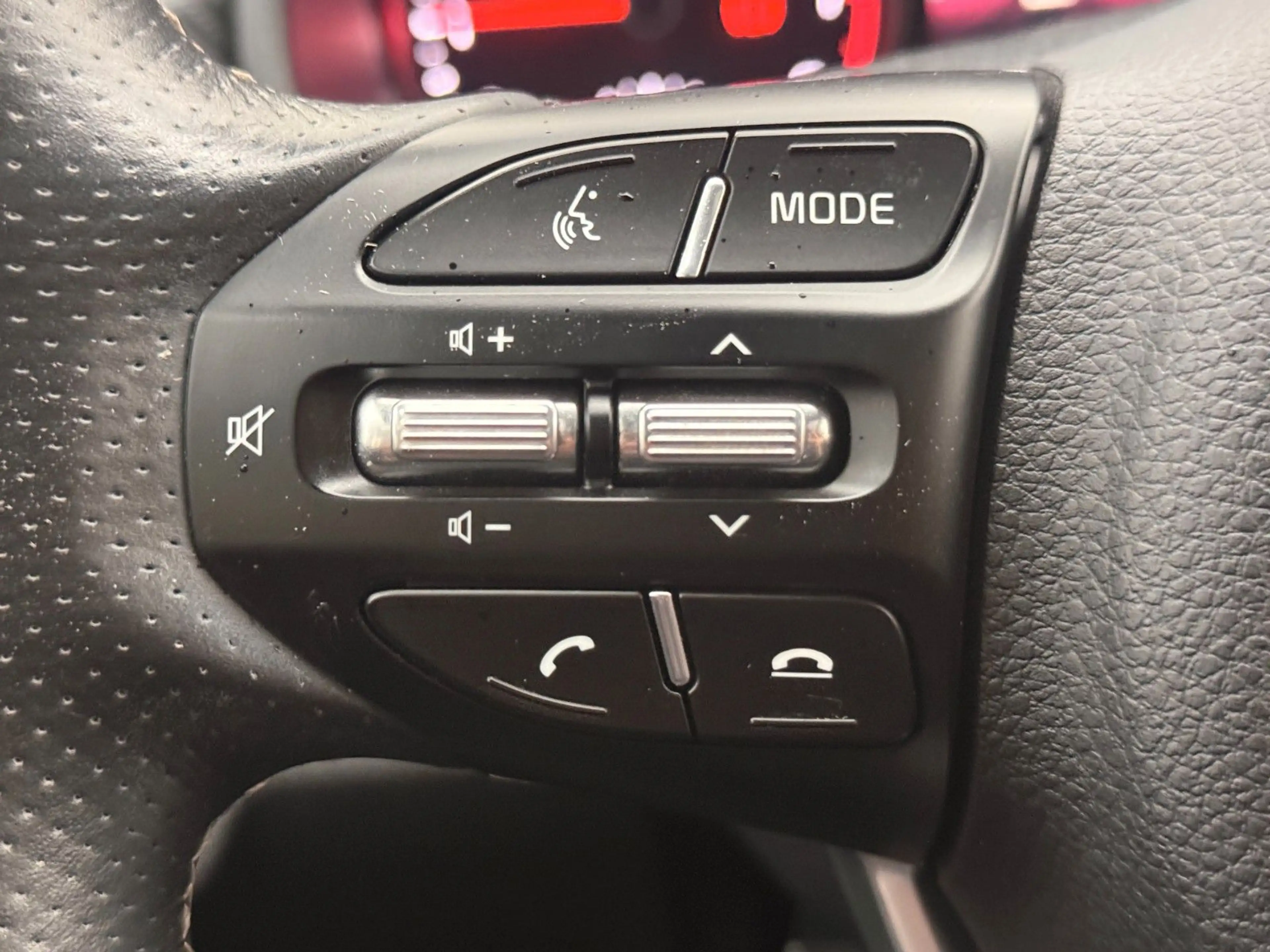 Kia Rio GT-Line — photo 14