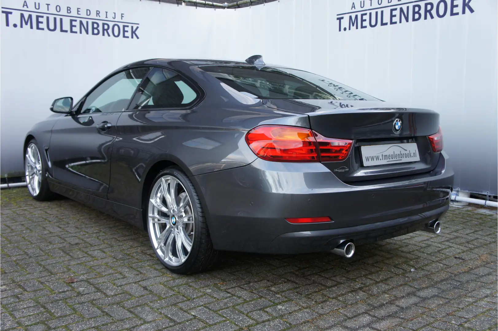 BMW 440 4-serie Coupé 440i Head up, sportstoelen Grijs - 2