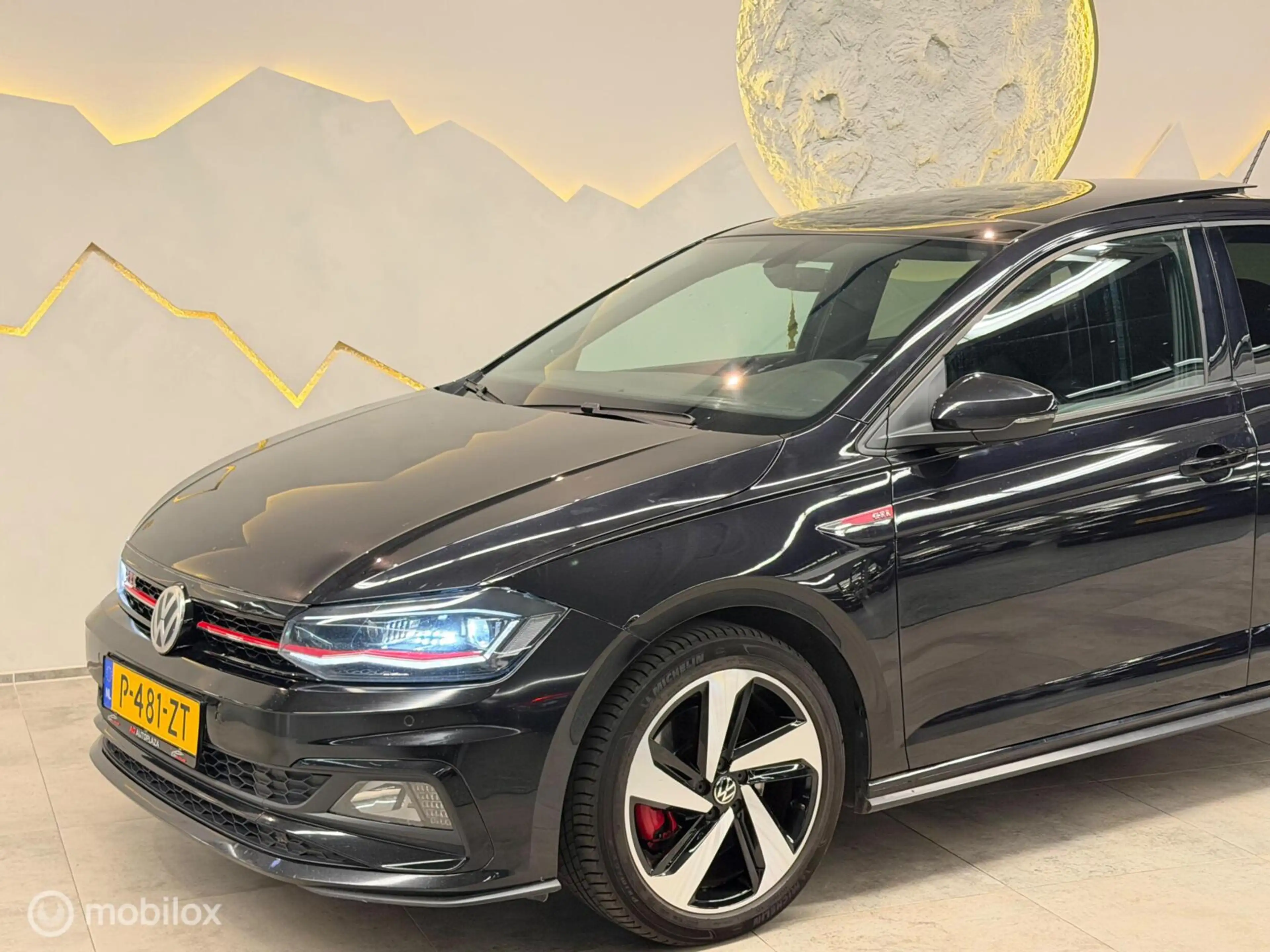 Volkswagen Polo GTI 2.0 TSI Panorama/Beats/Camera/Virtual cockpit — photo 12
