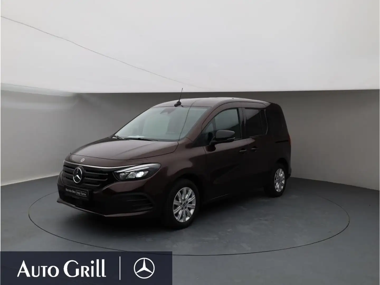 Mercedes-Benz EQT 200 LEDLicht RfKam DAB Rouge - 1