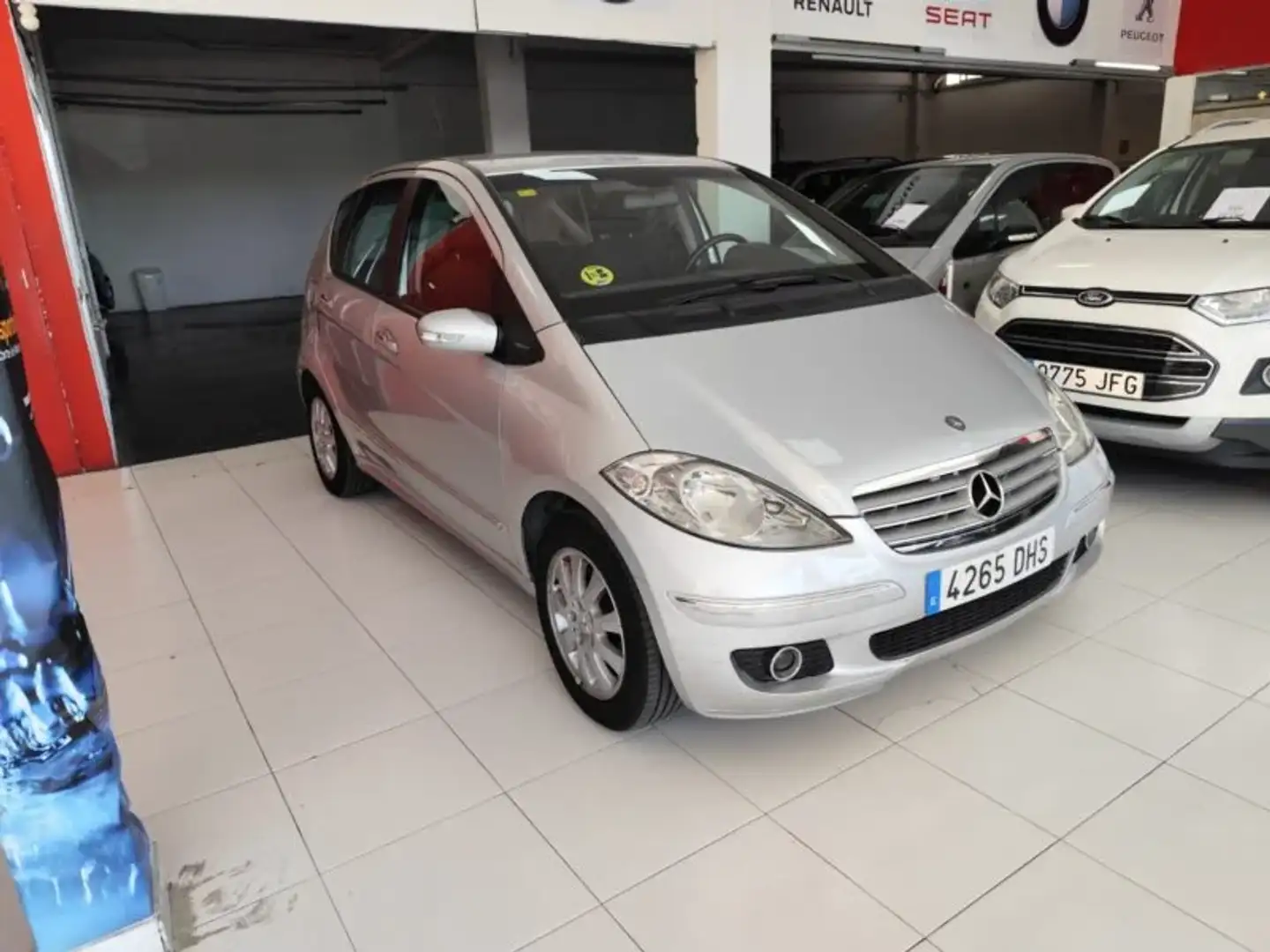 Mercedes-Benz A 170 Plateado - 2