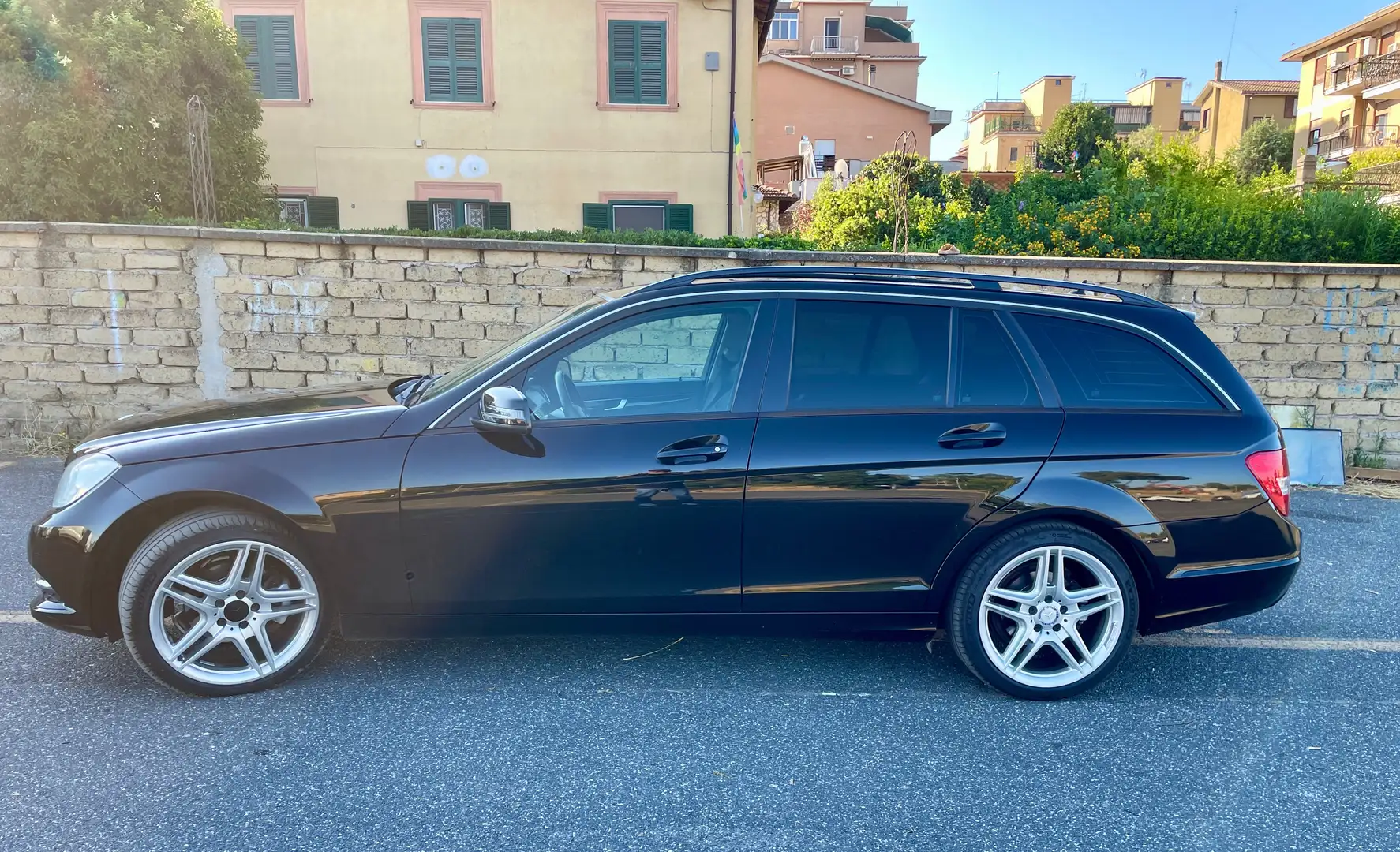Mercedes-Benz C 180 Classe C - W204 2011 SW SW cdi (be) Trend Noir - 1