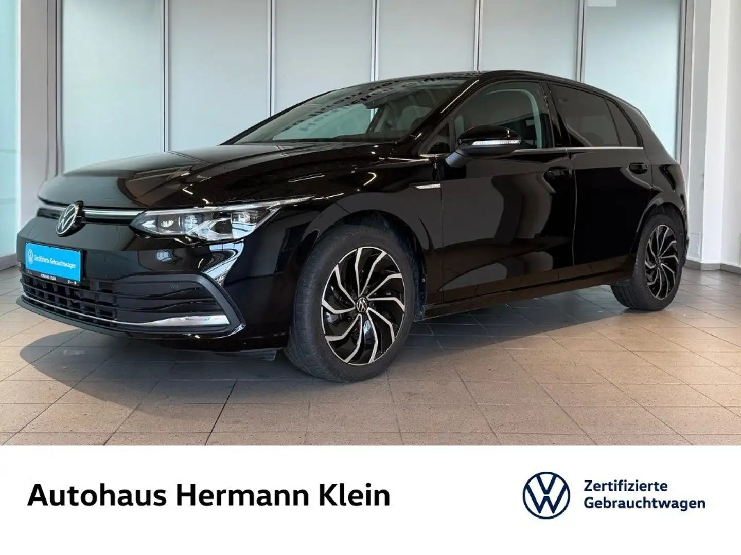 Volkswagen Golf VIII 1.5 TSI Style AHK, Navi, ACC Negro - 1