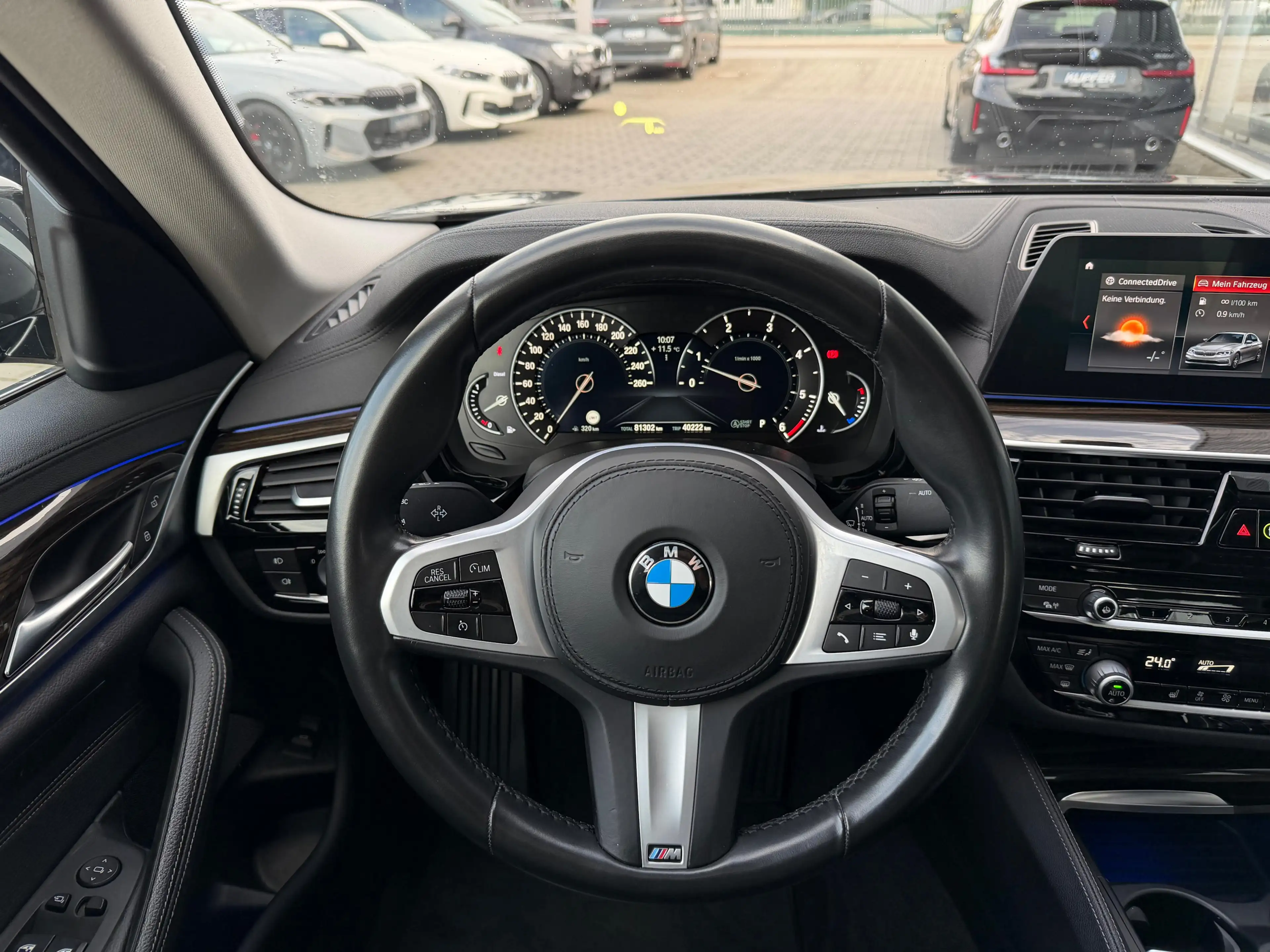 BMW 530 d xDrive Luxury Line AHK°Ad.LED°M-Alu18Zoll — photo 11