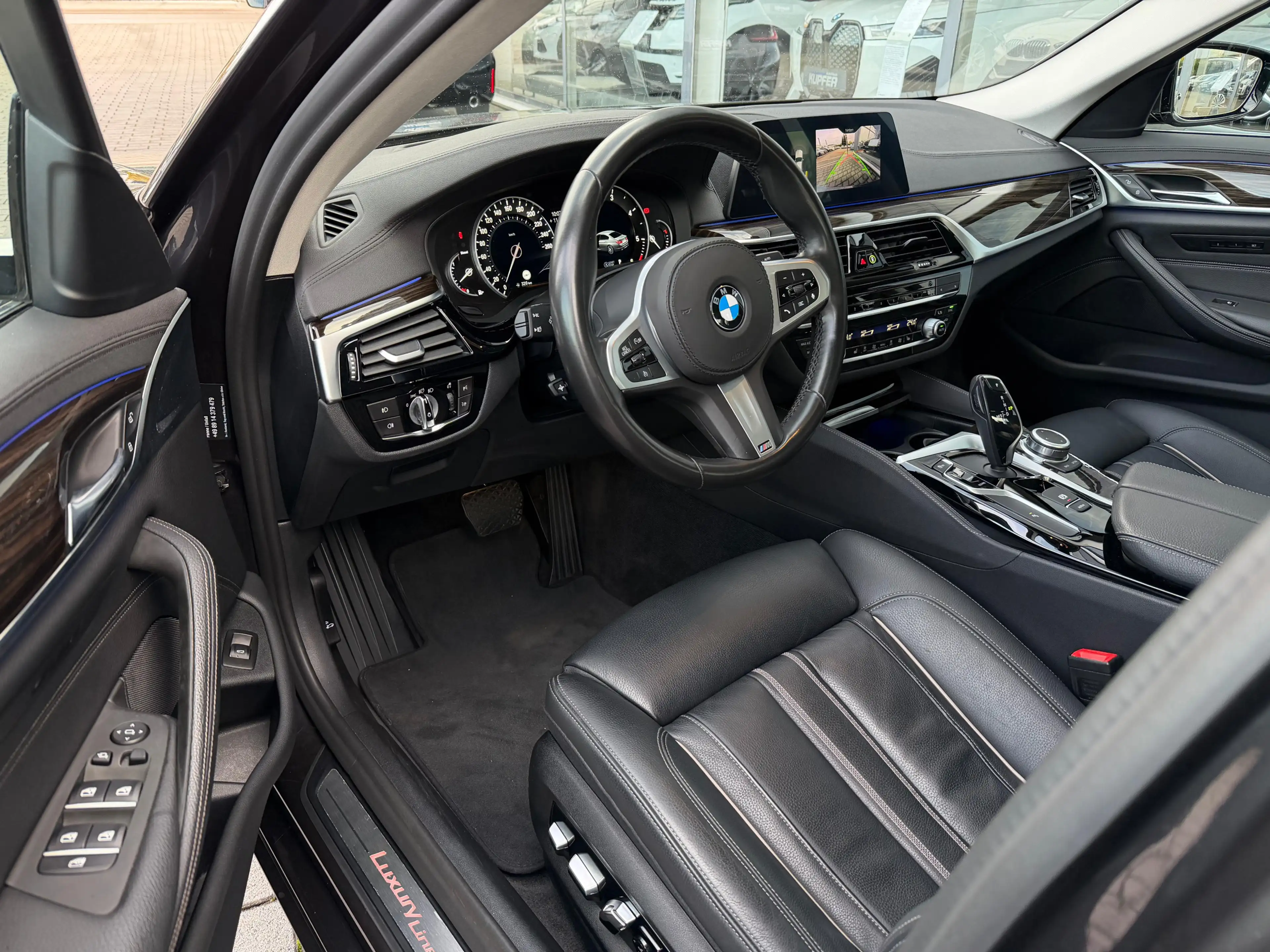 BMW 530 d xDrive Luxury Line AHK°Ad.LED°M-Alu18Zoll — photo 7