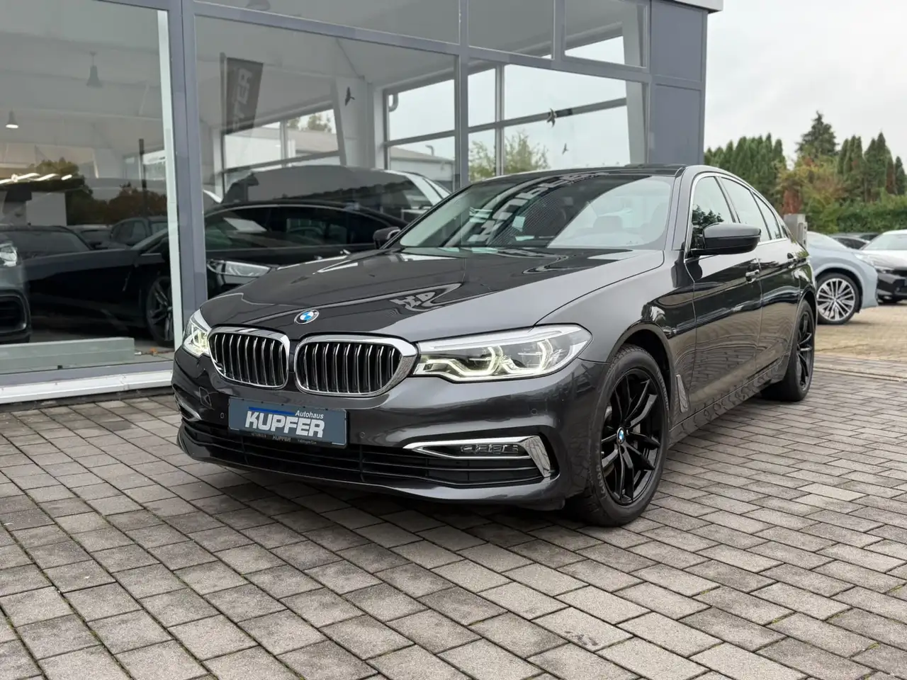 BMW 530