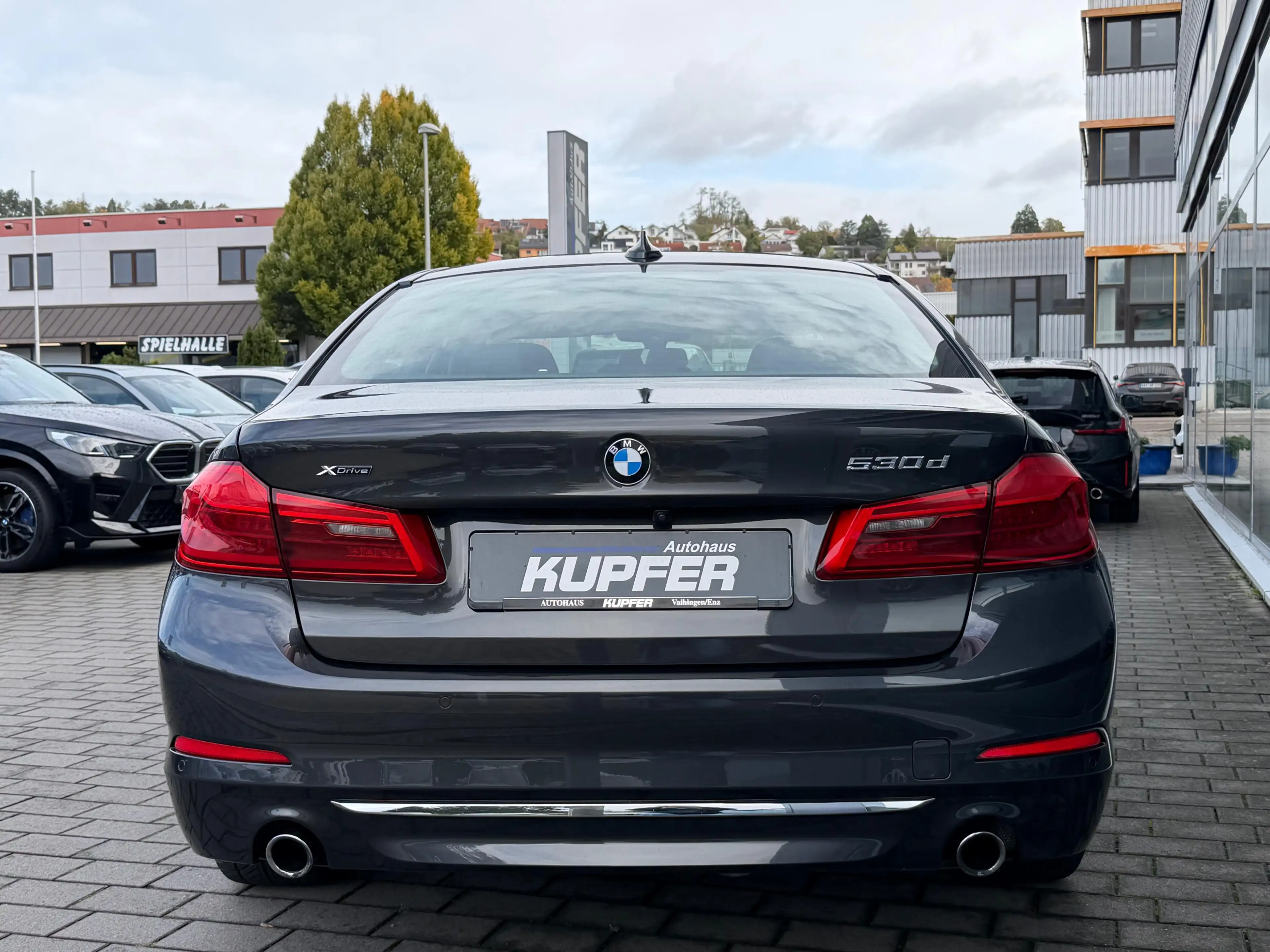 BMW 530 d xDrive Luxury Line AHK°Ad.LED°M-Alu18Zoll — photo 5
