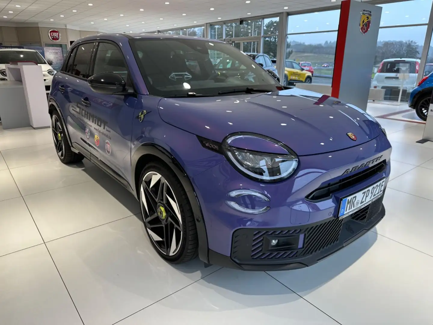 Abarth 600e 207 kW Scorpionissima Mauve - 2