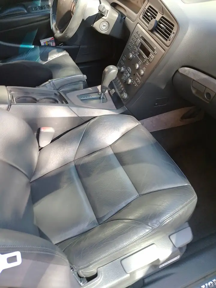 Volvo S60 2.4, foto 12