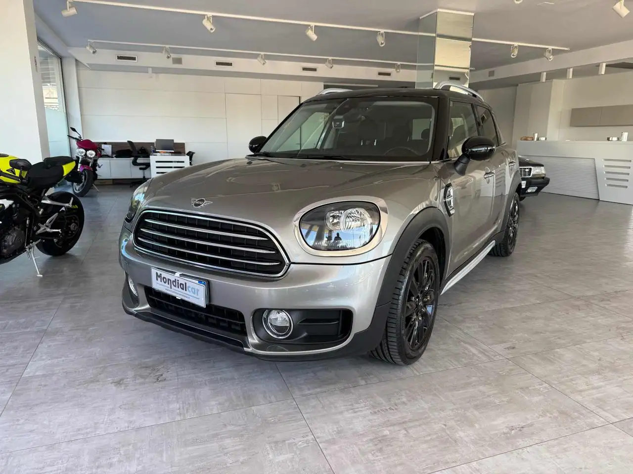 MINI Cooper D Countryman